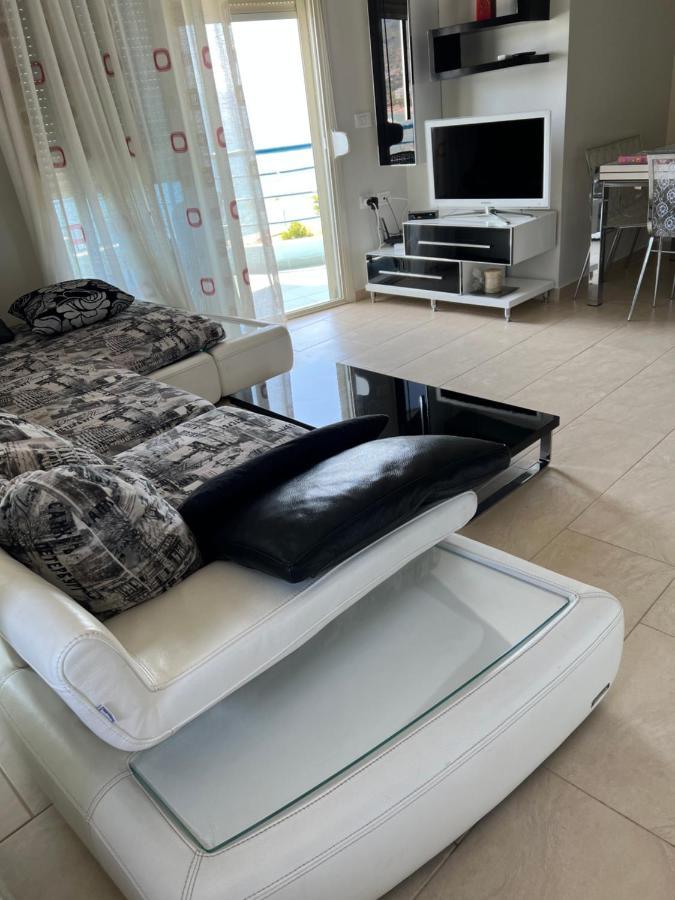 Marina House Διαμέρισμα Vlorë Εξωτερικό φωτογραφία